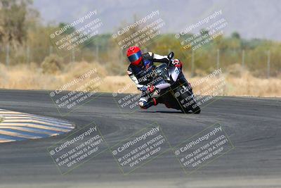 media/Mar-28-2022-Superbike Trackdays (Mon) [[b8603d0f67]]/Open Track Time/Turn 7/